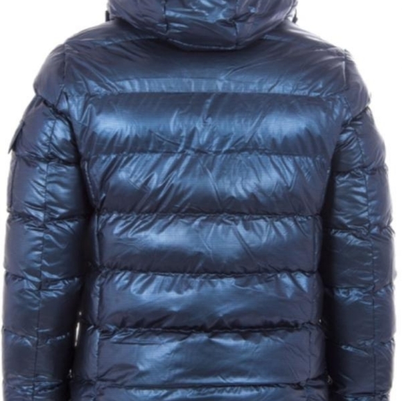 Point zero - Picture 2 of 4